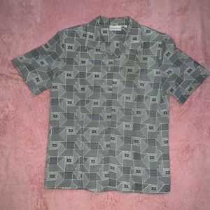 Christie & Jill Vintage Geometric Button Down
